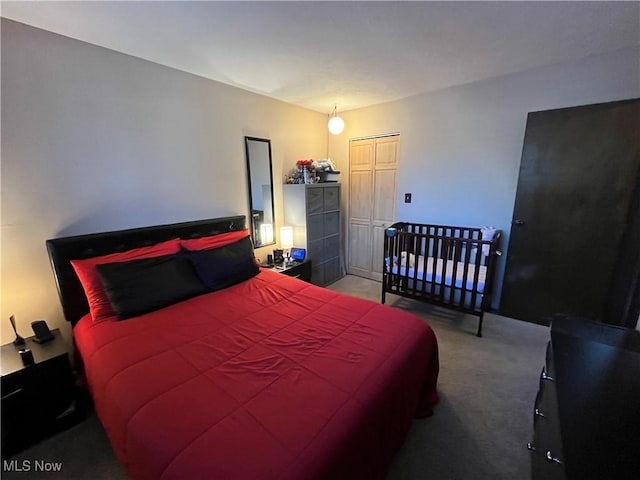 bedroom featuring carpet flooring