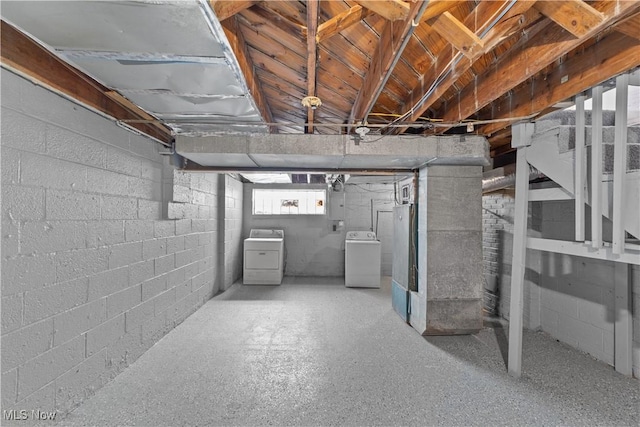 basement with washer / dryer