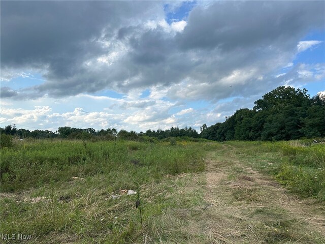 V/LB State Route 305, Garrettsville, OH 44231
