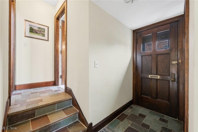 3006 Kingsley Rd, Shaker Heights, OH 44122 - view of doorway to property