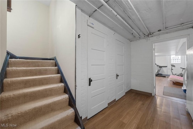 3006 Kingsley Rd, Shaker Heights, OH 44122 - stairway with wood finished floors
