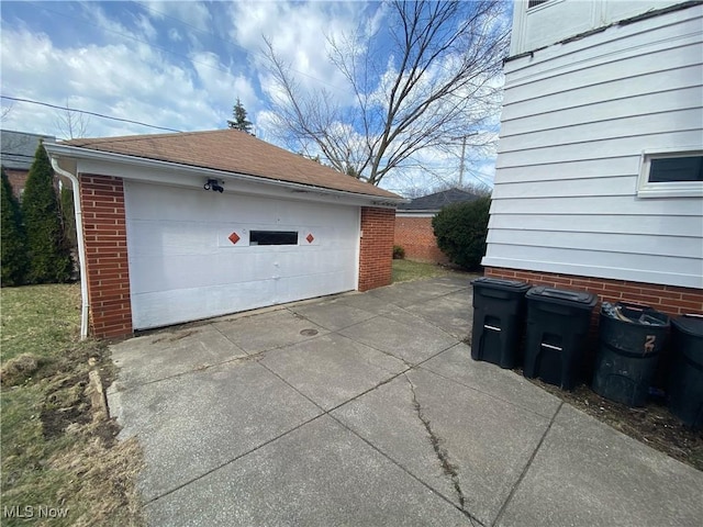 2448 Warrensville Center Rd, University Heights, OH 44118 - view of detached garage
