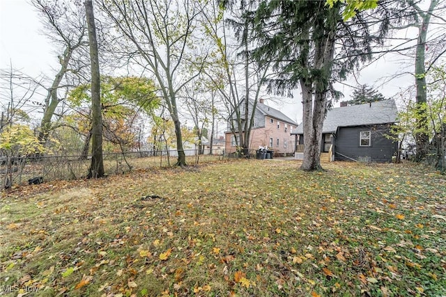 view of yard featuring fence