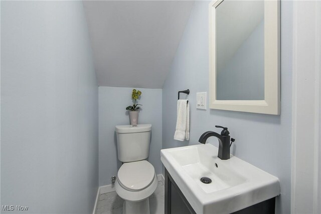 3290 W 23rd Pl, Cleveland, OH 44109 - photo 23