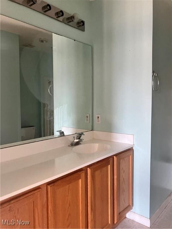 bathroom with vanity