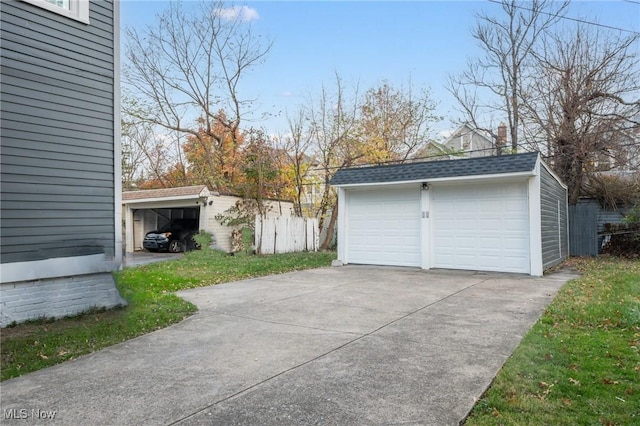 view of detached garage