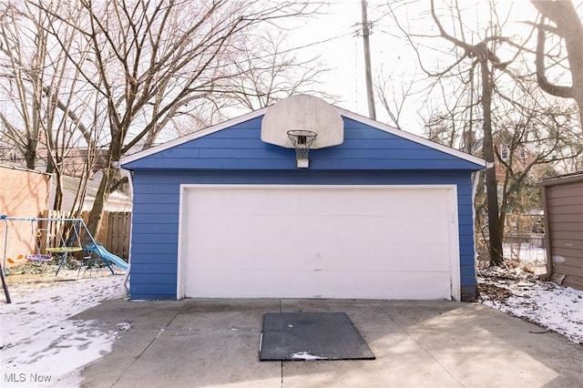 detached garage with fence