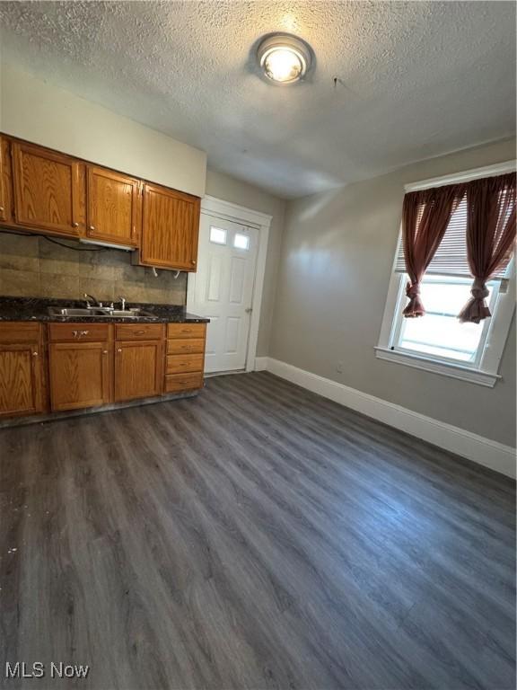 9720 Denison Ave, Cleveland, OH 44102 - photo 5