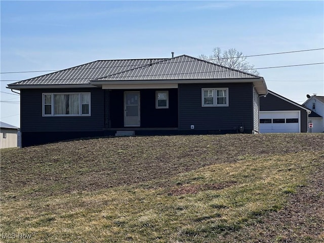 ranch-style house with a garage