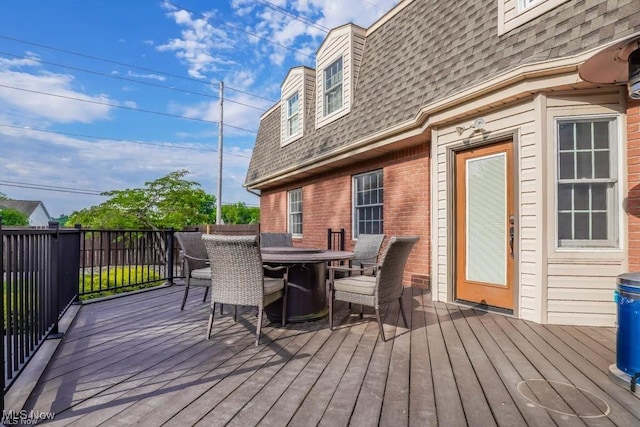 deck featuring outdoor dining space