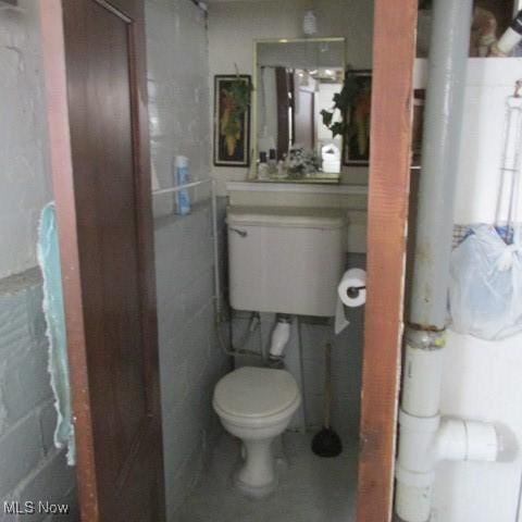 bathroom with toilet