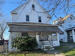 view of front of home featuring covered porch