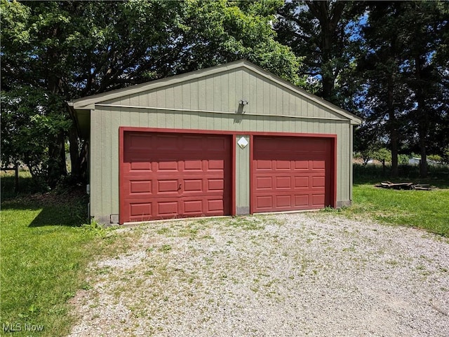 view of detached garage