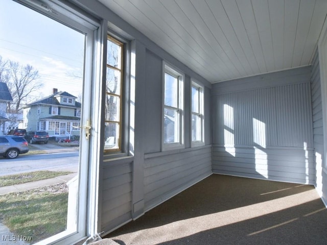 view of sunroom / solarium