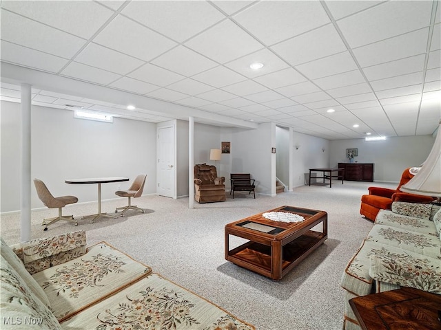 carpeted living room with recessed lighting, baseboards, and a paneled ceiling