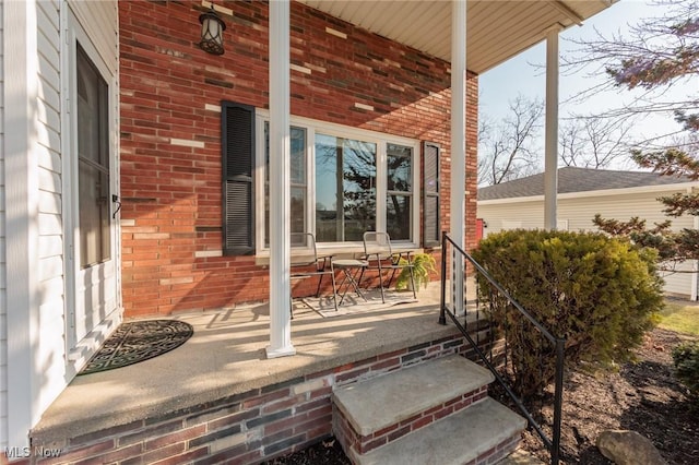 view of patio / terrace with covered porch