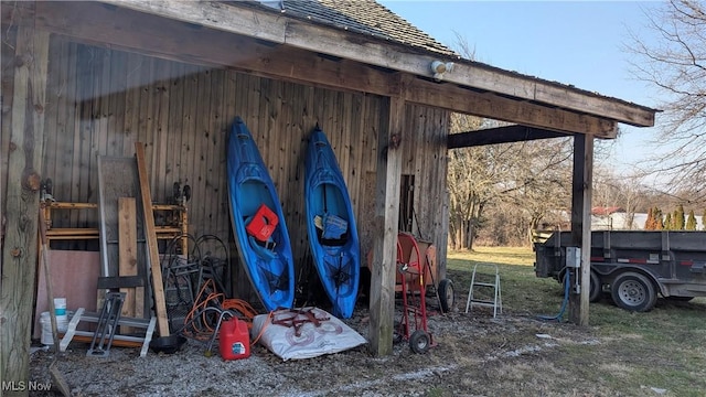 view of outbuilding