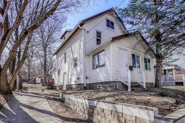 view of home's exterior