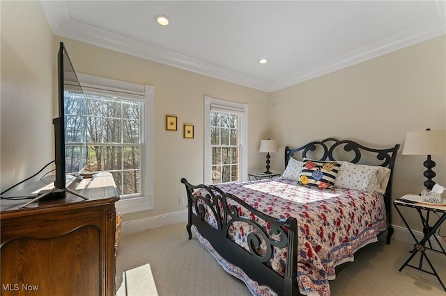 carpeted bedroom featuring recessed lighting, baseboards, and crown molding