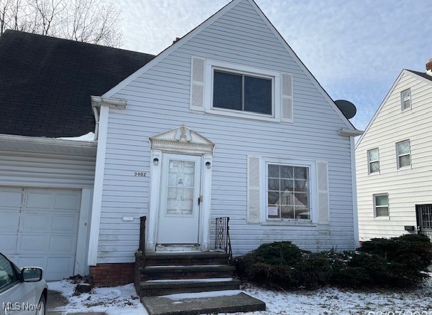 view of front of home with an attached garage