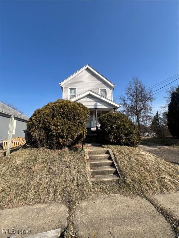 view of front of home