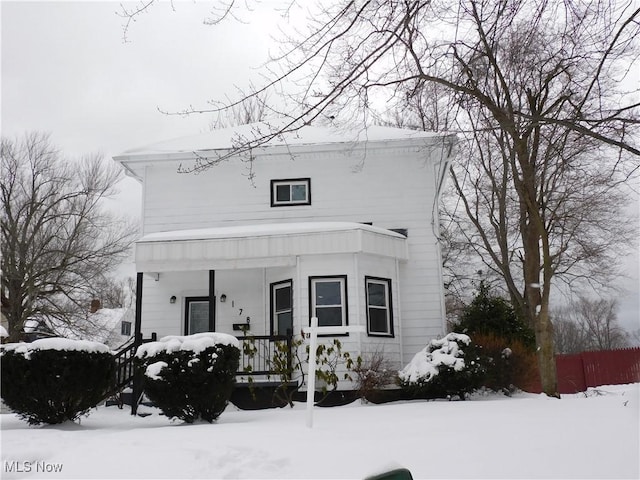 view of front of property featuring covered porch