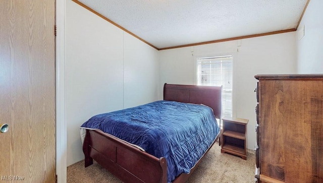 carpeted bedroom featuring a textured ceiling, crown molding, and vaulted ceiling