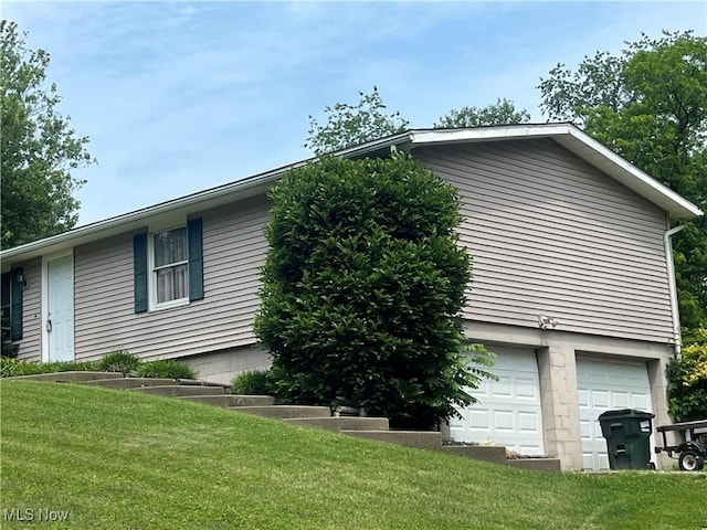 3835 Holbein Dr, Zanesville, OH 43701 - photo 2