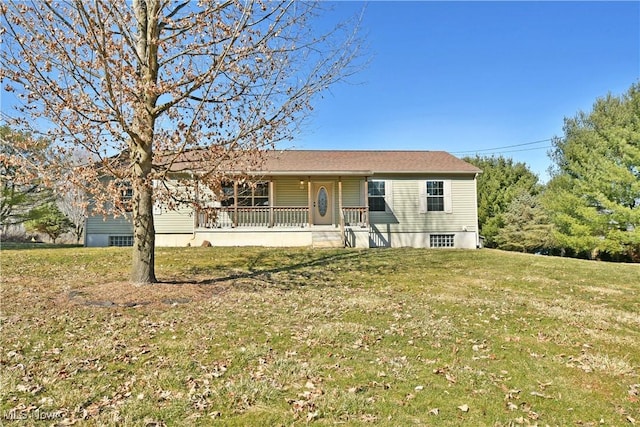 view of front of home featuring a porch and a front lawn