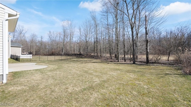 view of yard featuring fence