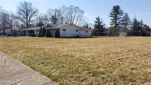 exterior space featuring an outbuilding