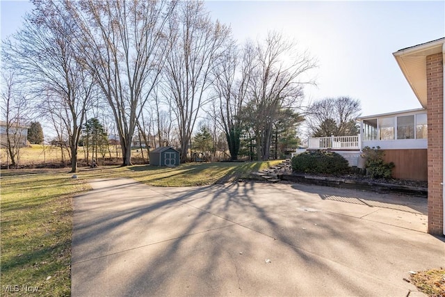 view of road featuring driveway