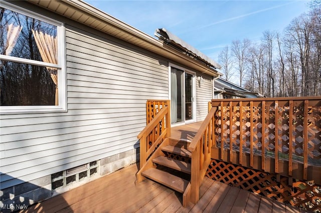 421 Hills Creek Rd, Brookfield, OH 44403 - view of deck