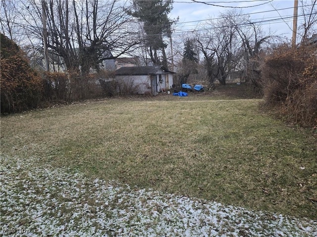 11213 Ashbury Ave, Cleveland, OH 44106 - photo 21