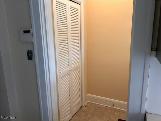 room details with baseboards