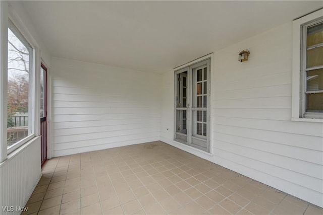 view of unfurnished sunroom