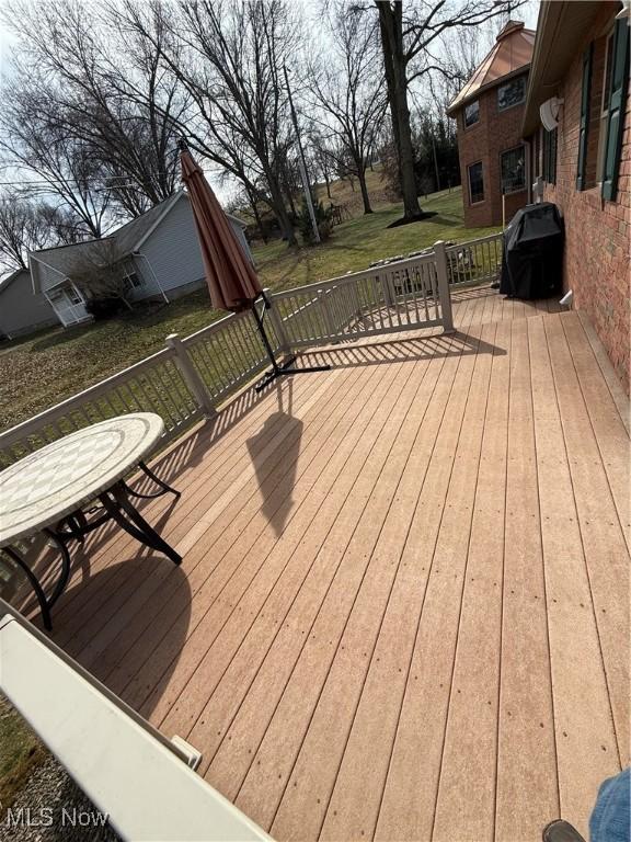 31 Briar Ln, Millersburg, OH 44654 - wooden terrace with a grill and a yard