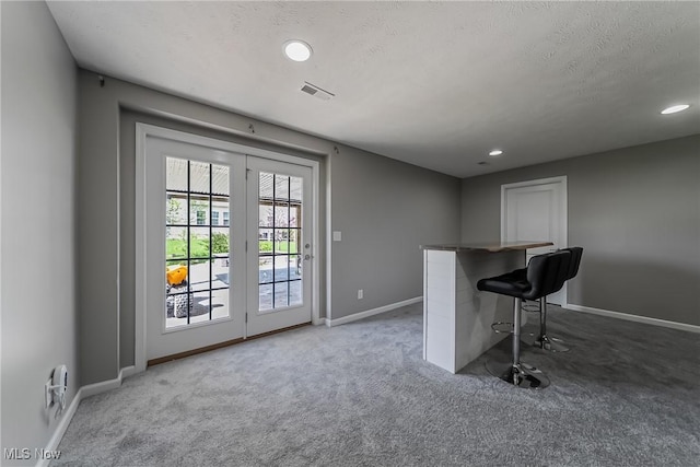784 Hilliary Ln, Aurora, OH 44202 - bar featuring carpet flooring, baseboards, recessed lighting, and a textured ceiling