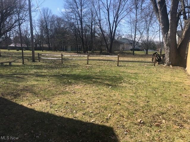 695 S Court St, Medina, OH 44256 - photo 23