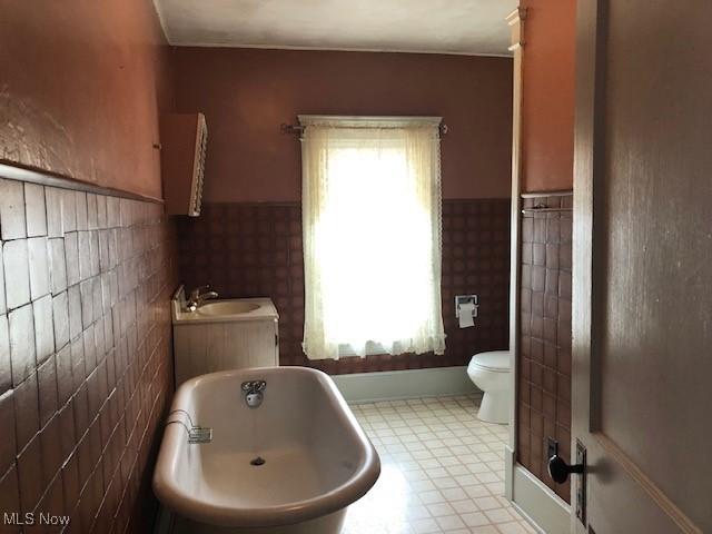 695 S Court St, Medina, OH 44256 - photo 12