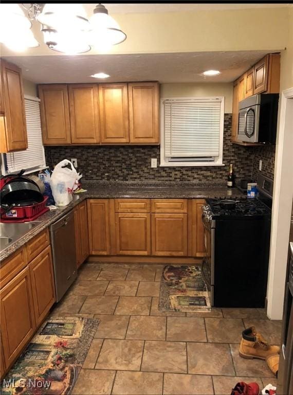 945 Dresden Rd, Cleveland Heights, OH 44112 - photo 4