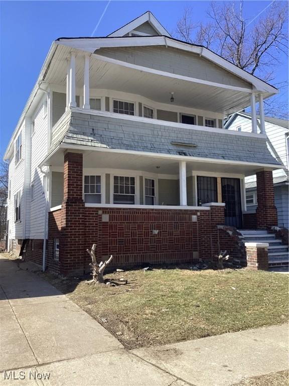 3370 E 145th St, Cleveland, OH 44120 - view of front of house featuring a porch