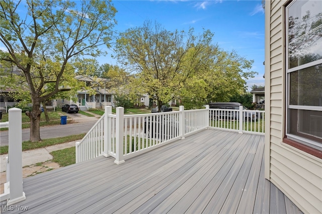 1344 E 112th St, Cleveland, OH 44106 - view of wooden terrace