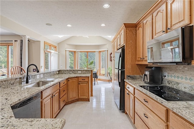 9006 Walkers Ln, Kirtland, OH 44094 - photo 7