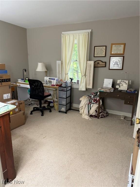 106 Wildwood Dr, Marietta, OH 45750 - home office with baseboards and carpet flooring