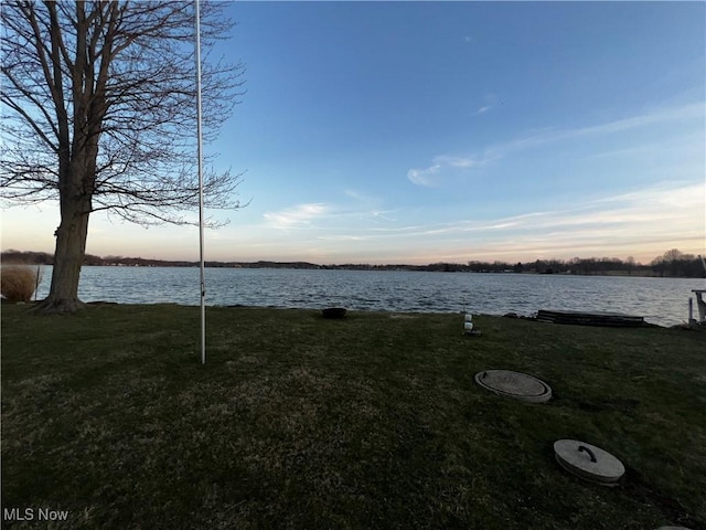 2326 Canfield Rd, Akron, OH 44312 - property view of water