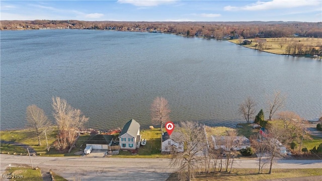 2326 Canfield Rd, Akron, OH 44312 - bird's eye view featuring a water view