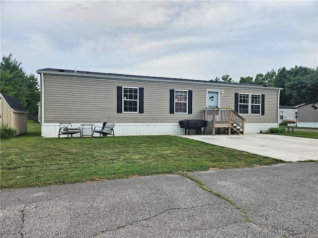 144 W Monroe Cir, Jefferson, OH 44047 - photo 1