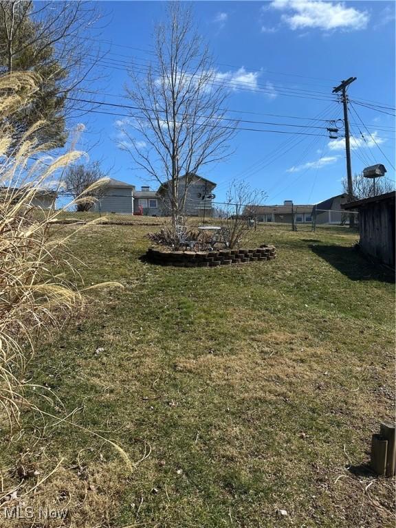 167 Andover Rd, Woodsfield, OH 43793 - view of yard