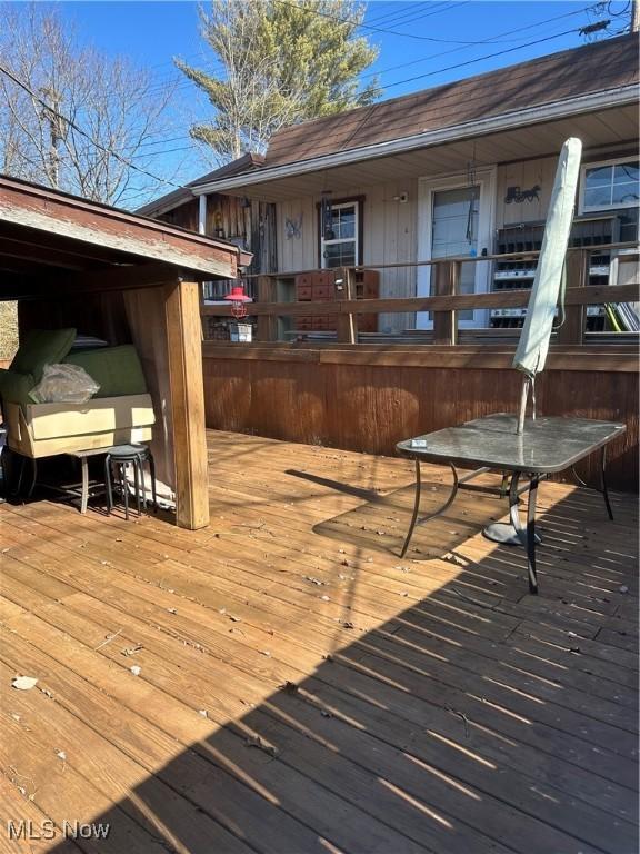 167 Andover Rd, Woodsfield, OH 43793 - view of deck
